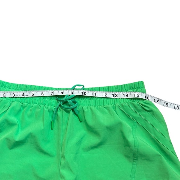 ZYIA Active Green Velocity Athletic Shorts- Size Medium - Picture 6 of 11